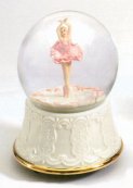 Yamada Ballerina  in Glitter Globe