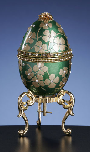 Green Enameled Egg with Gold Shamrocks and Jewels 