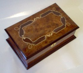 Burled Rosewood Box with Baroque Ribbon Inlay design