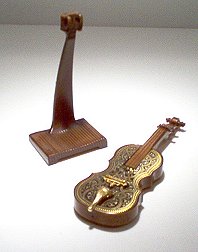 Toledo Cello w/ stand